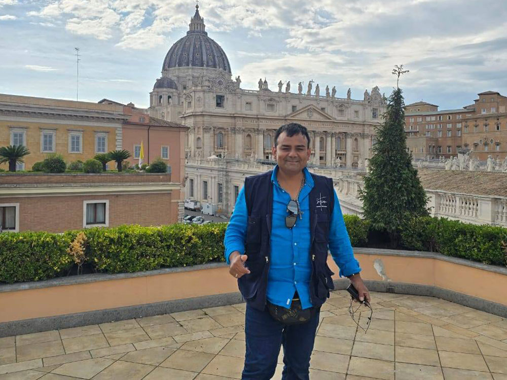 Enziancine presente en Roma