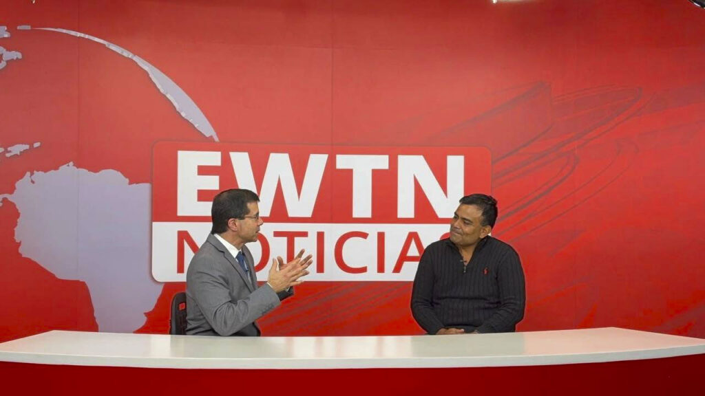 Entrevista-ACIPRENSA-Ruben-Enzian-pelicula-Santa-Rosa-de-Lima-EWTN